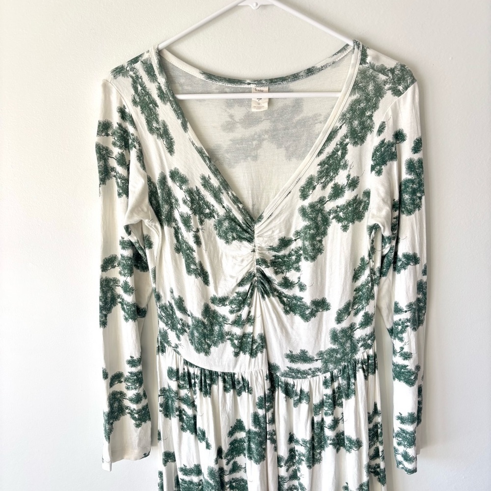 Kate Quinn Long Sleeve V Neck White Green Bamboo Dress Tree Forest Pattern - Picture 2 of 7